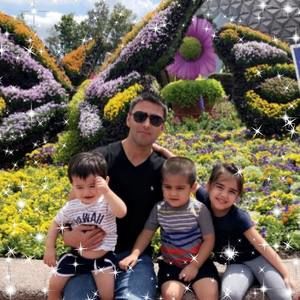 Meet your Posher, Heela